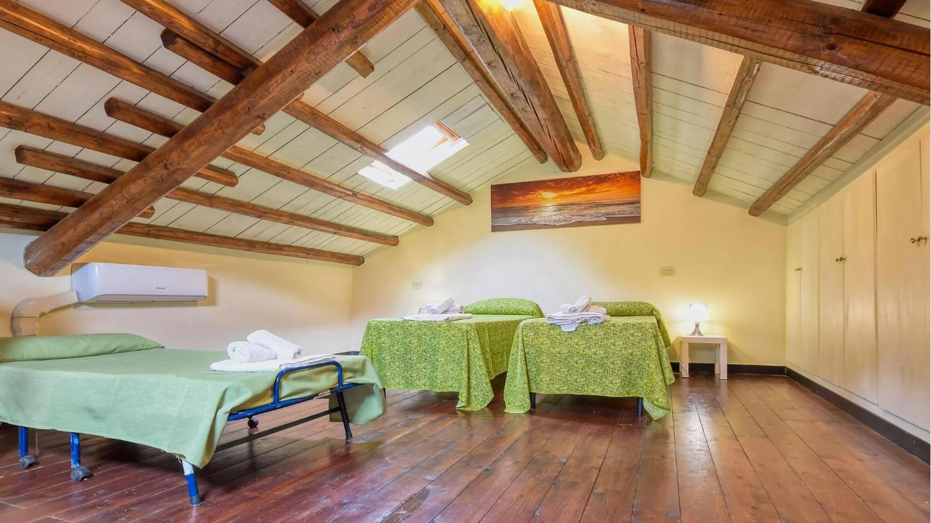 Stunning Apartment In Recco With Kitchen