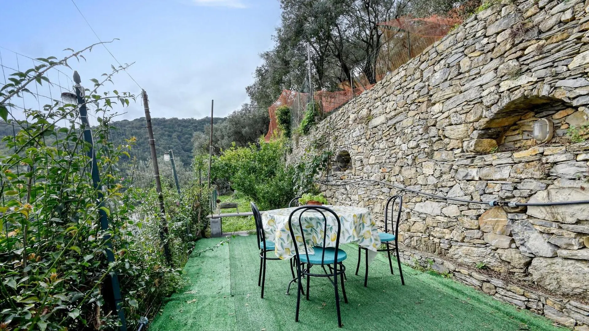 Stunning Apartment In Recco With Kitchen