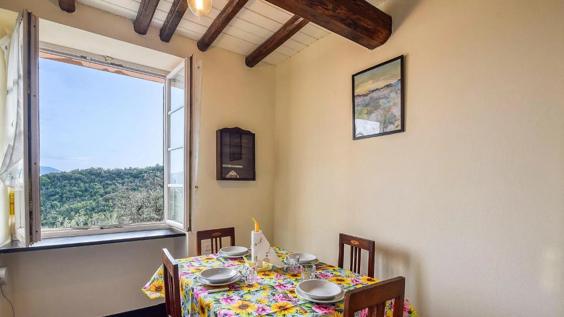 Stunning Apartment In Recco With Kitchen