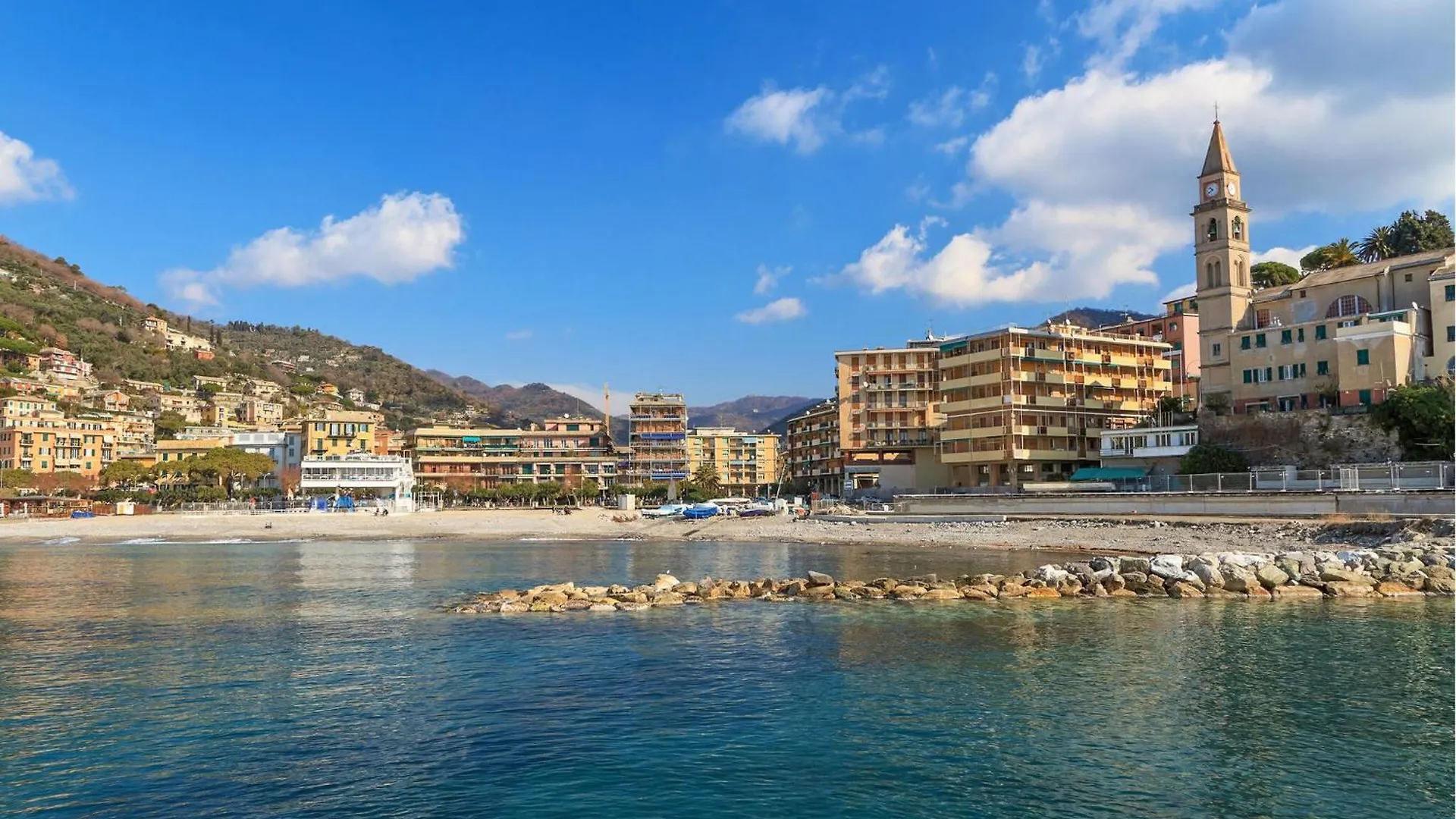 Stunning Apartment In Recco With Kitchen Italy