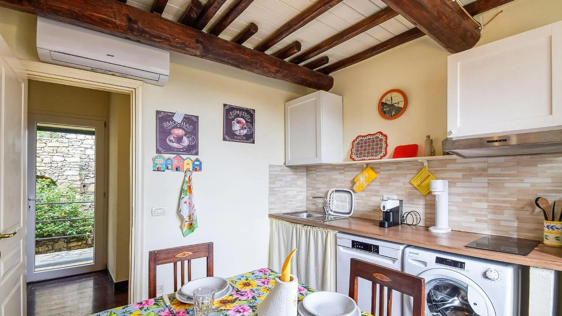 Stunning Apartment In Recco With Kitchen 0*,  Italy