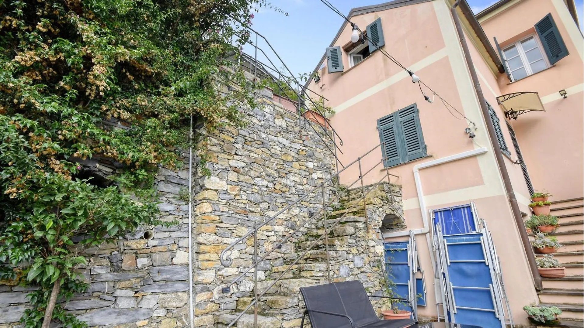 Stunning Apartment In Recco With Kitchen
